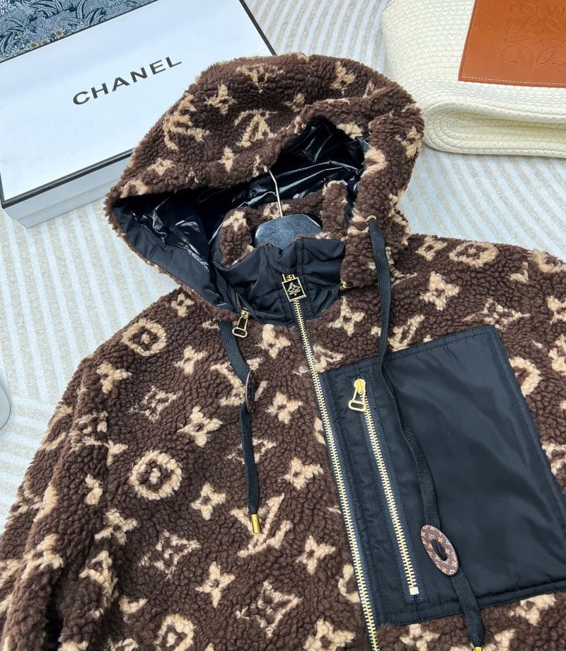 Louis Vuitton Outwear